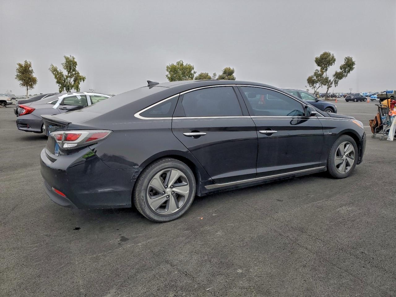 2016 Hyundai Sonata Hybrid - Фото 3