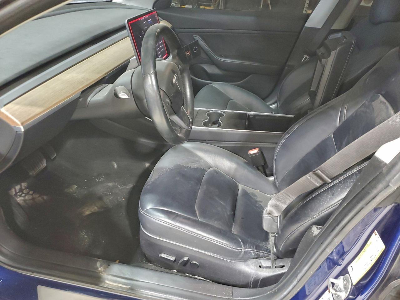 2018 Tesla Model 3 - Фото 7