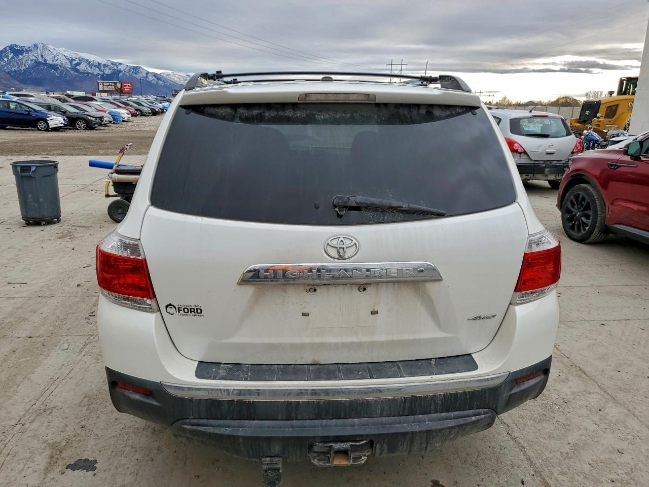 2012 Toyota Highlander Limited - Image 6
