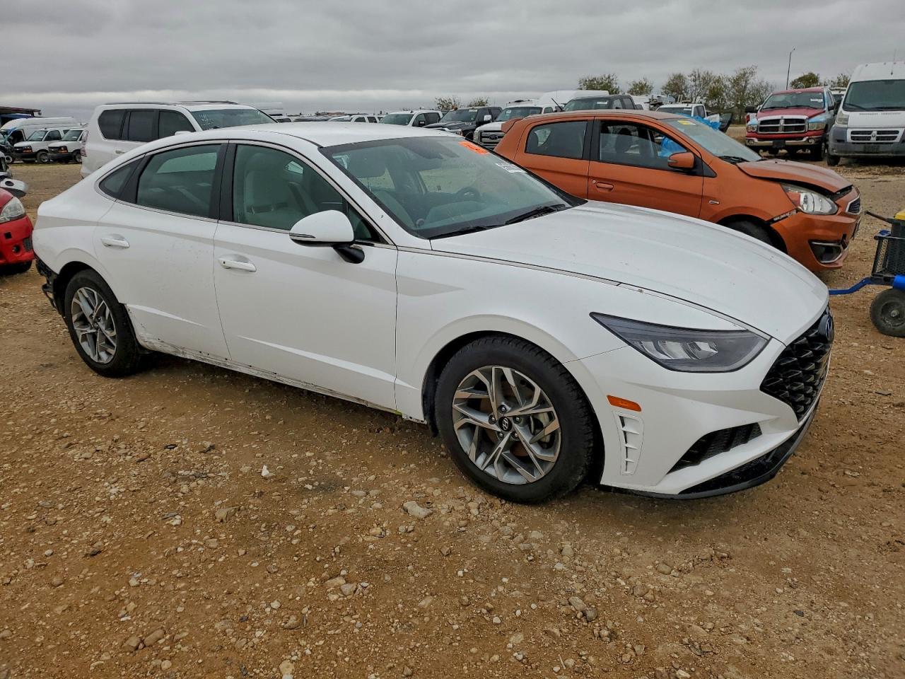 2023 Hyundai Sonata Sel - Image 4