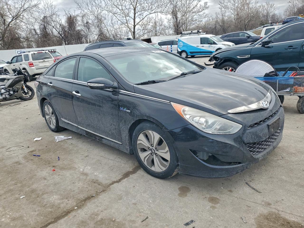 2013 Hyundai Sonata Hybrid - Фото 4