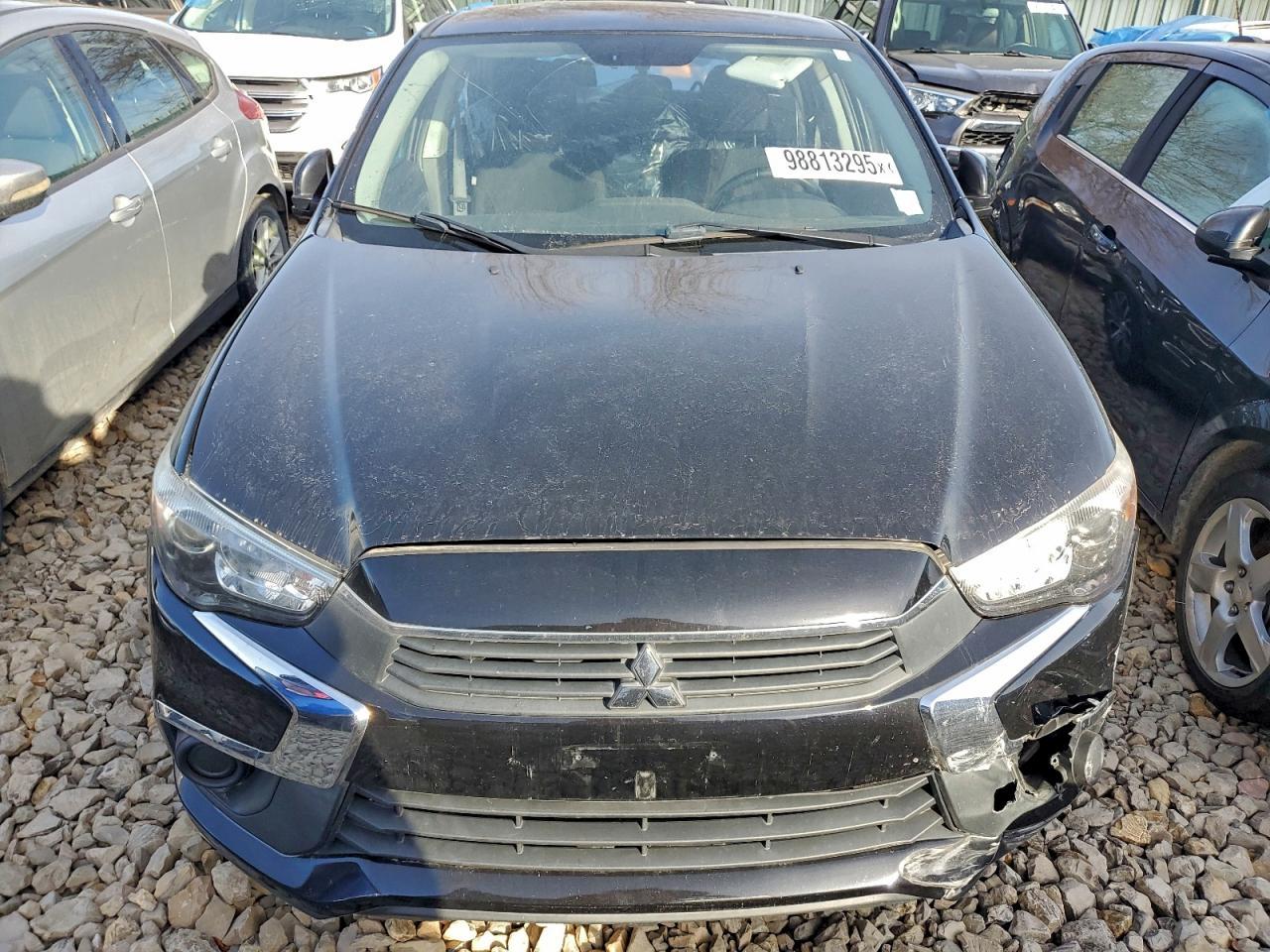 2017 Mitsubishi Outlander Sport Es - Фото 5