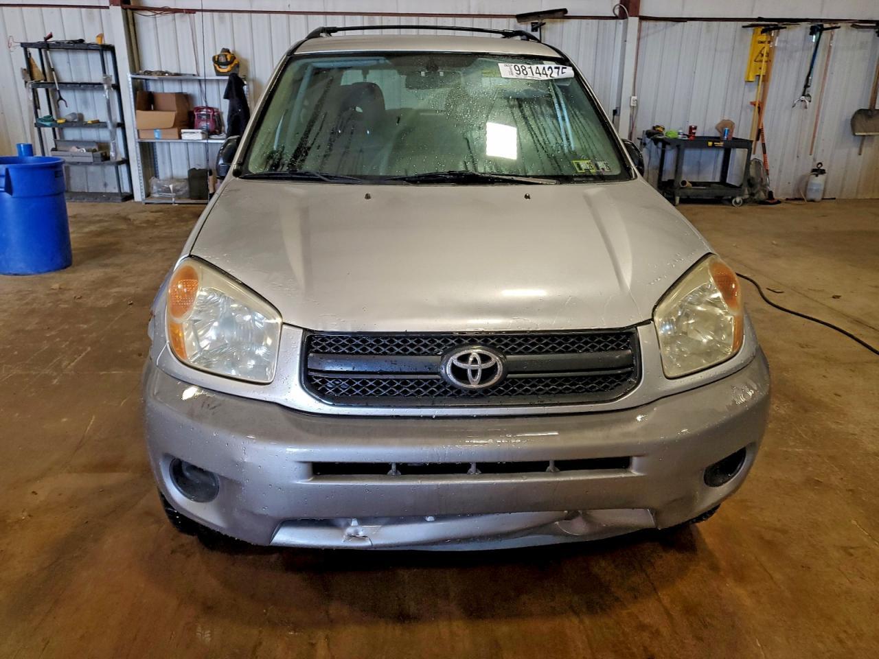 2004 Toyota Rav4 - Фото 5