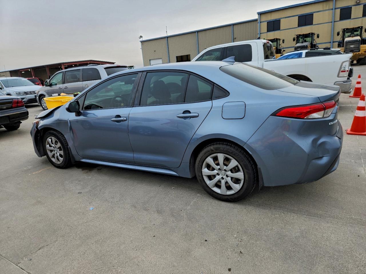 2020 Toyota Corolla Le - Image 2