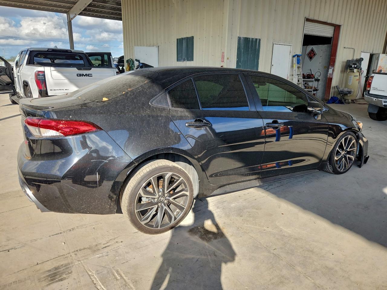 2021 Toyota Corolla Se - Фото 3