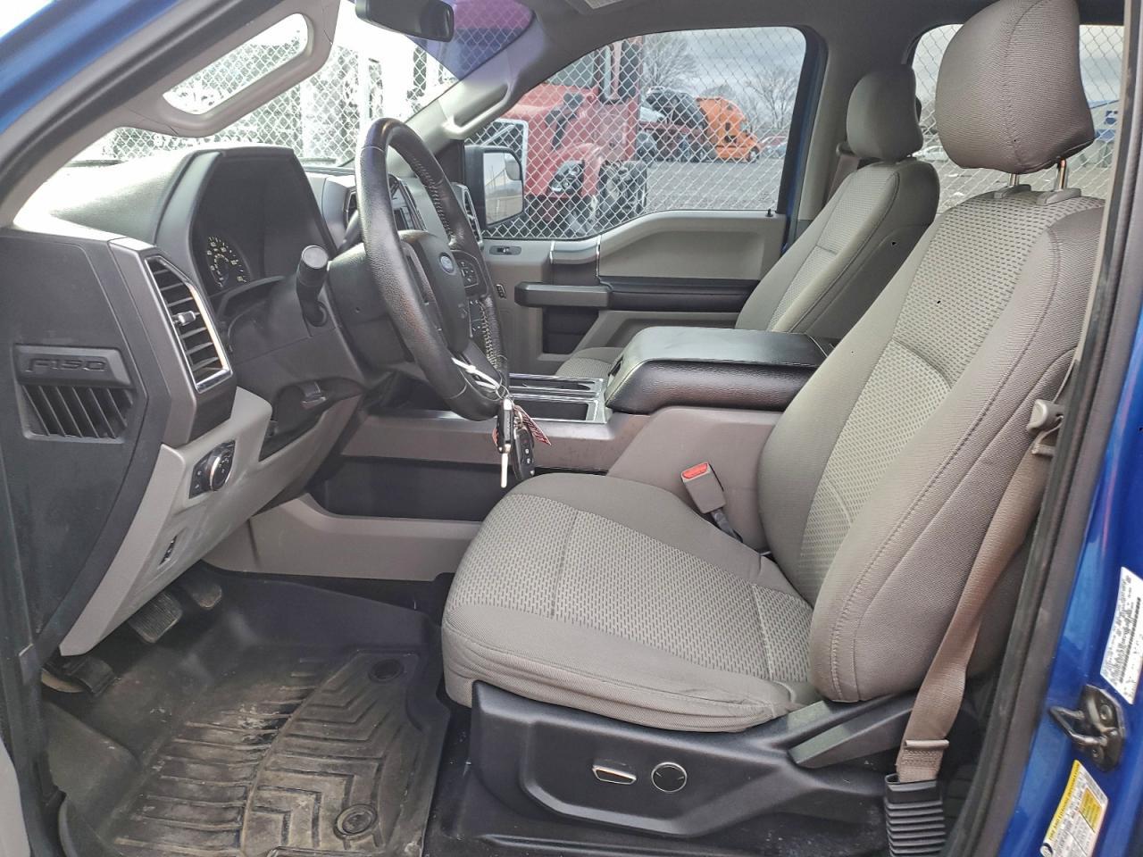 2016 Ford F150 Supercrew - Фото 7