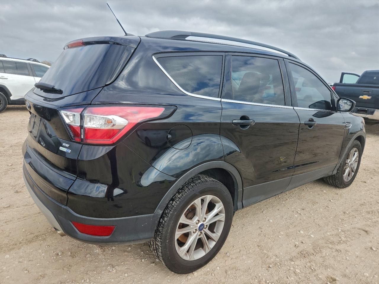 2018 Ford Escape Se - Image 3