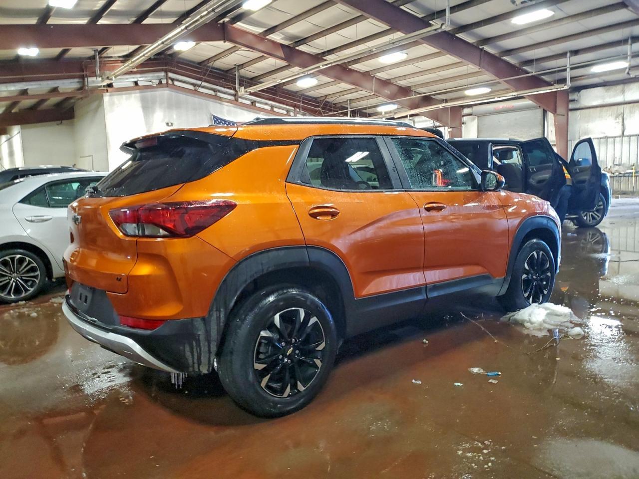 2022 Chevrolet Trailblazer Lt - Фото 3