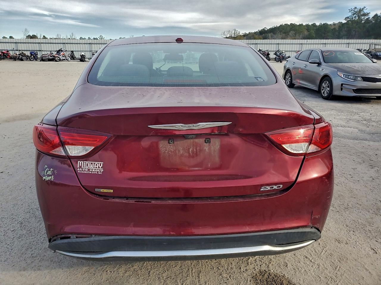 2015 Chrysler 200 Limited - Фото 6