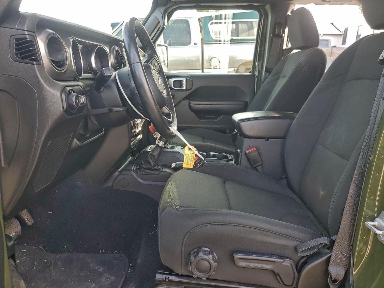 2021 Jeep Wrangler Unlimited Sport - Фото 7