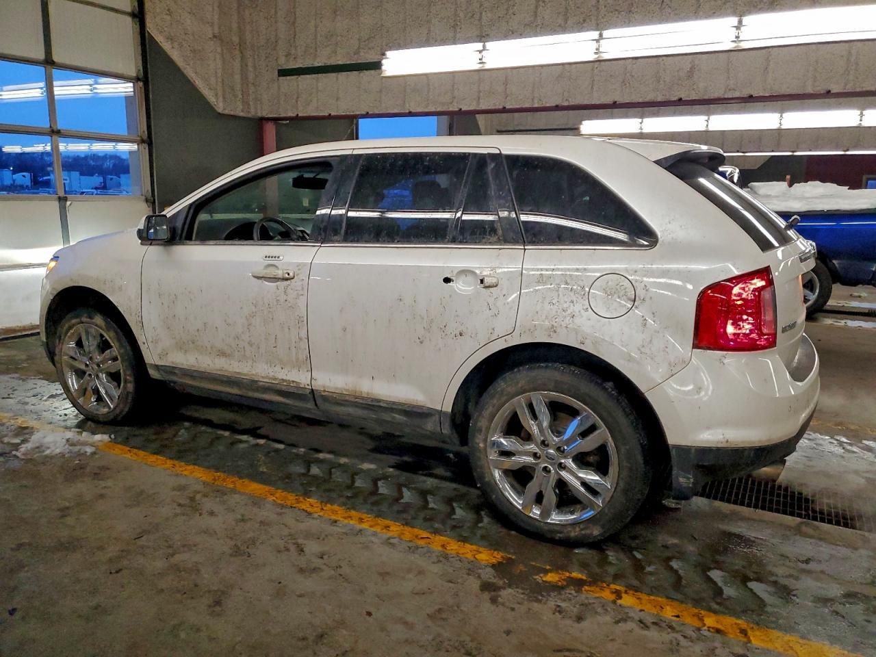 2014 Ford Edge Limited - Image 2