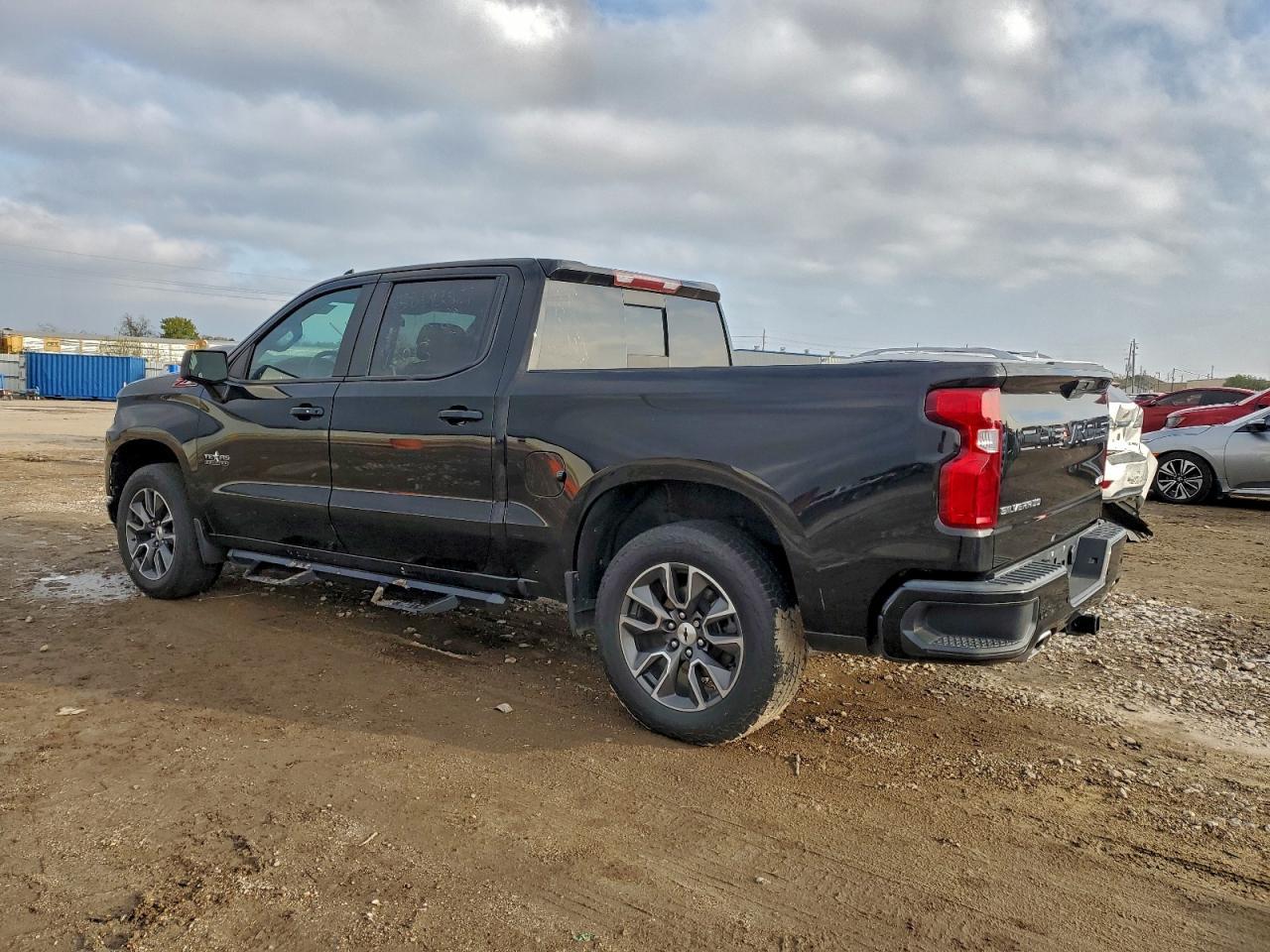 2021 Chevrolet Silverado K1500 Rst - Фото 2