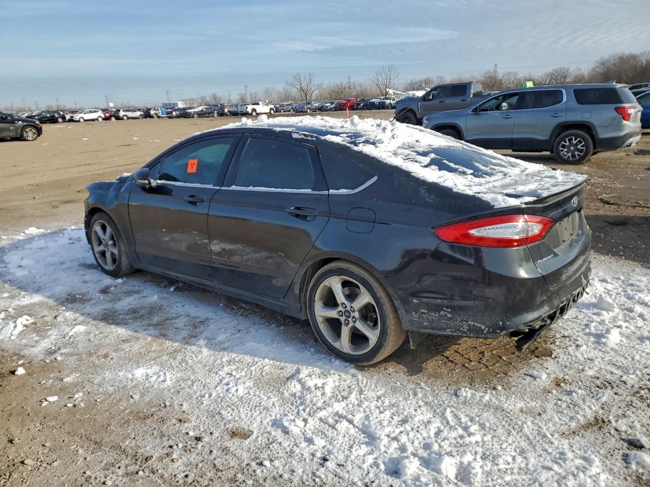 2015 Ford Fusion Se - Фото 2