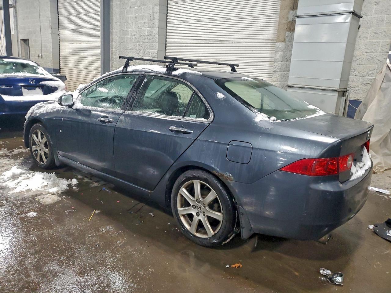 2004 Acura Tsx - Image 2