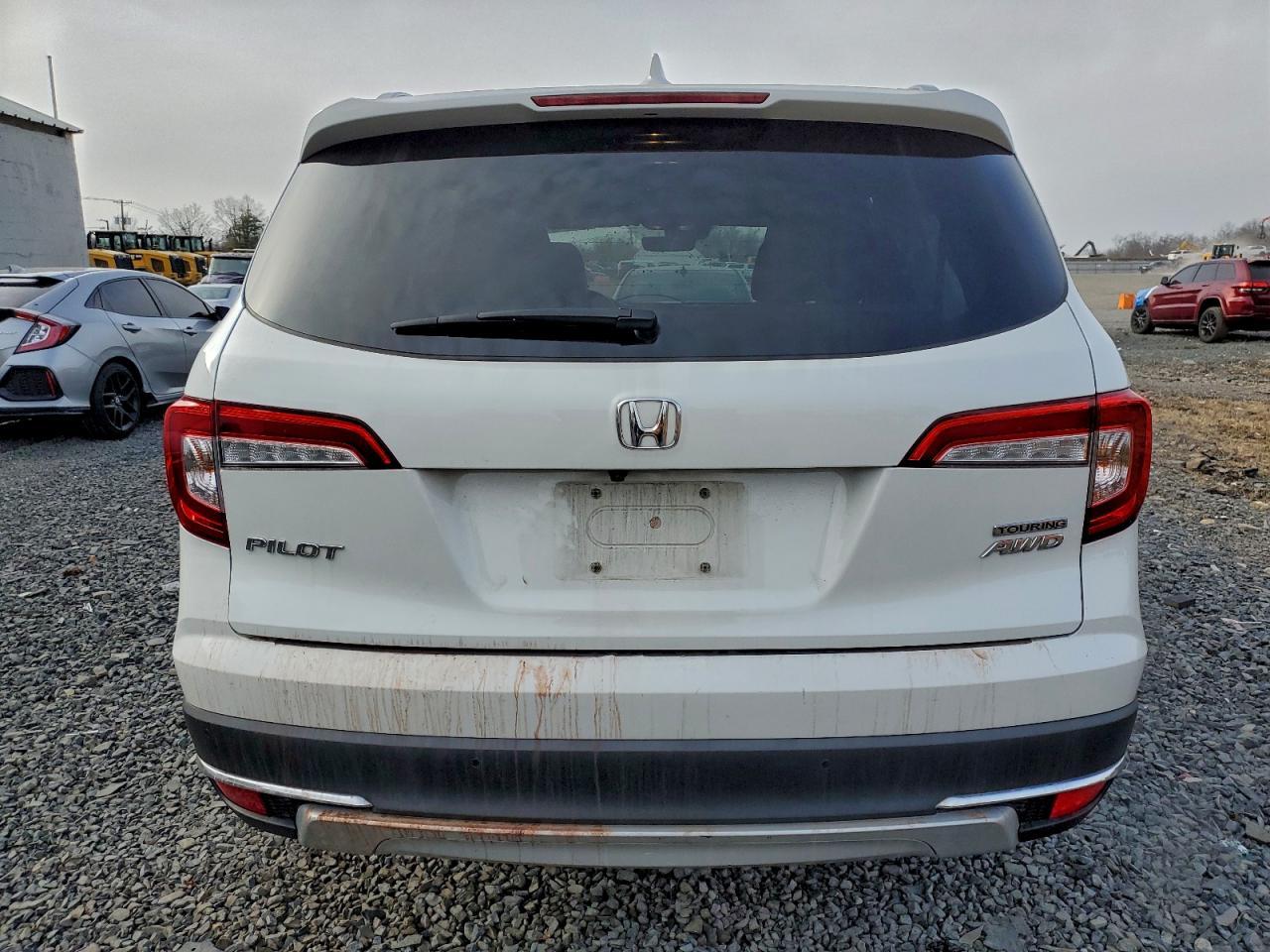 2022 Honda Pilot Touring - Фото 6
