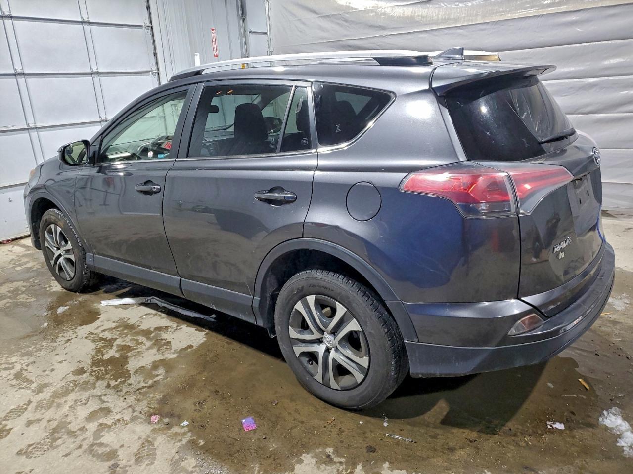 2017 Toyota Rav4 Le - Image 2