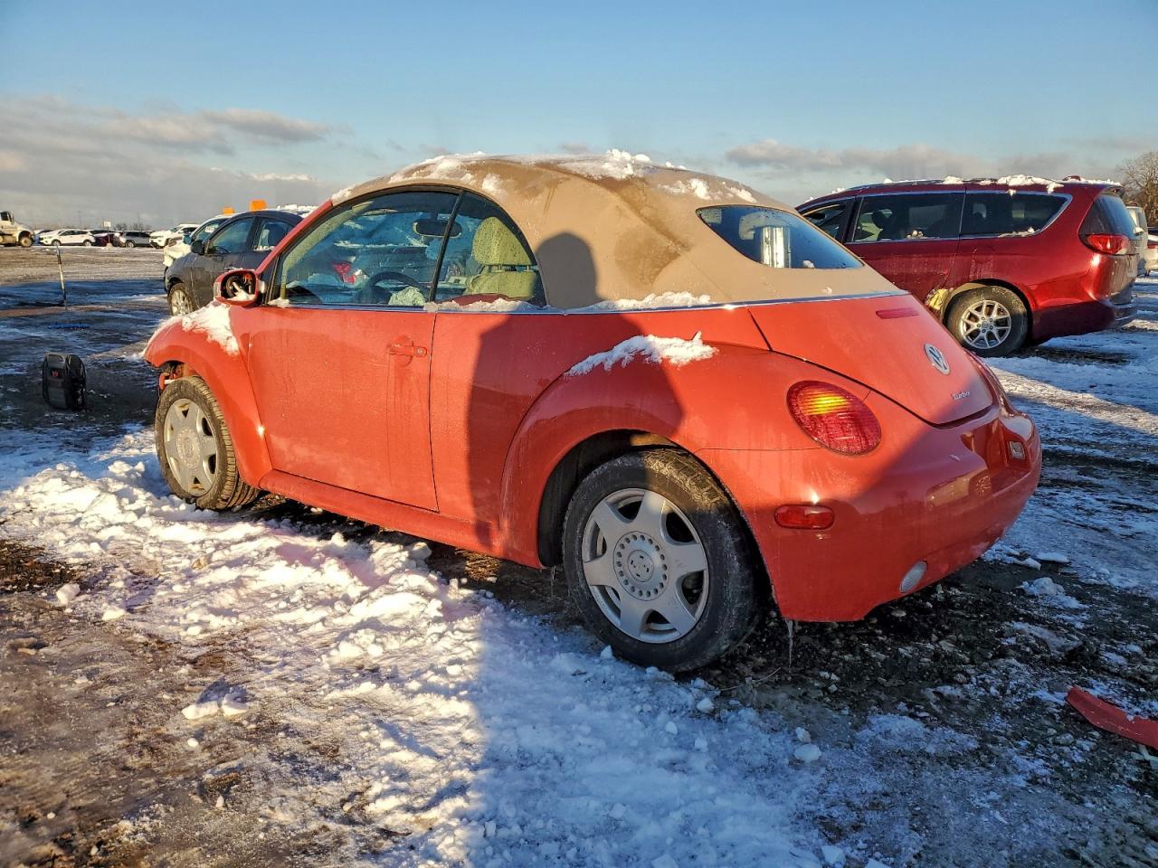 2005 Volkswagen New Beetle Gls - Фото 2