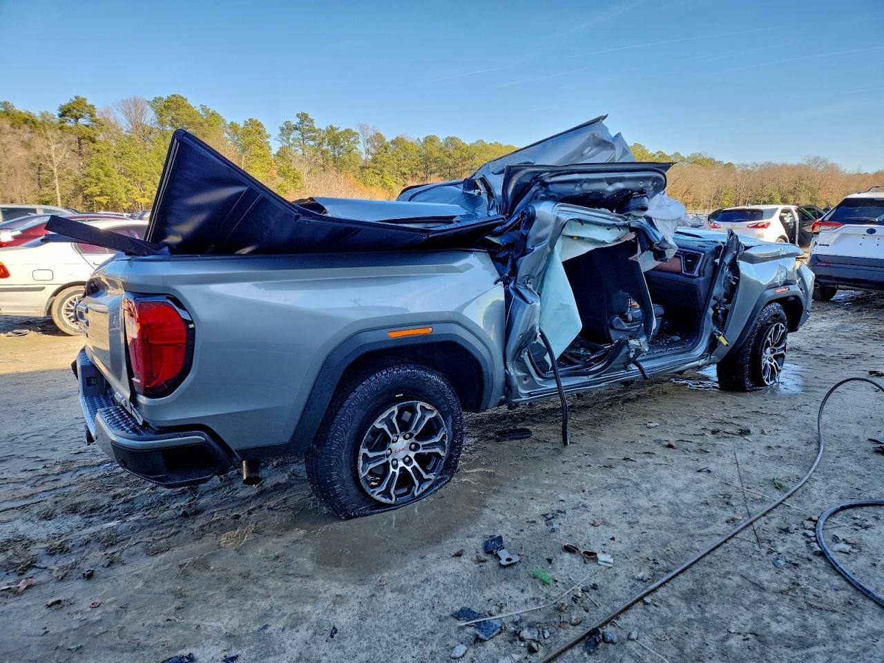 2024 GMC Canyon At4 - Фото 3