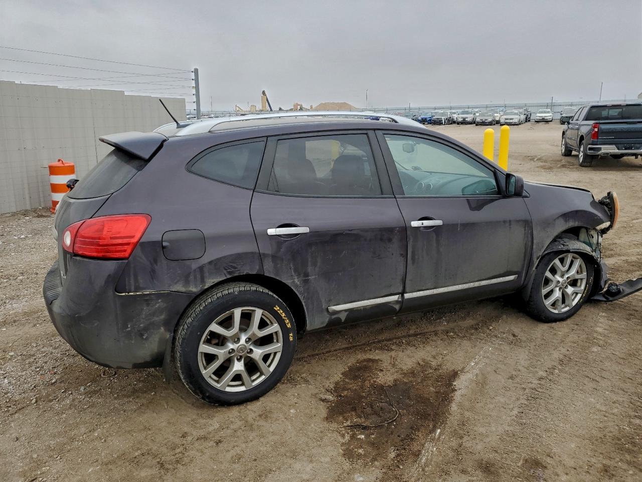 2012 Nissan Rogue S - Фото 3