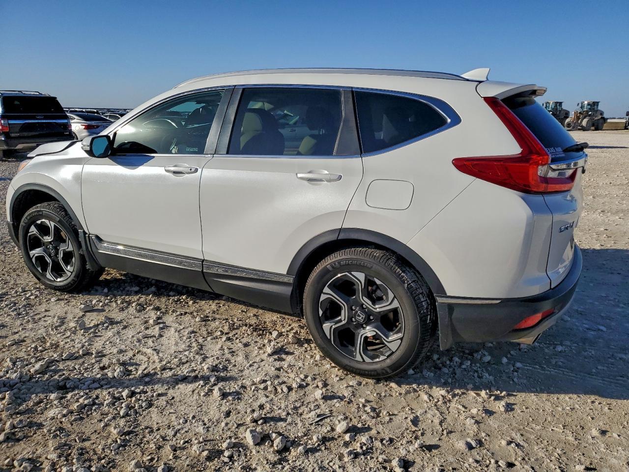 2019 Honda Cr-V Touring - Фото 2