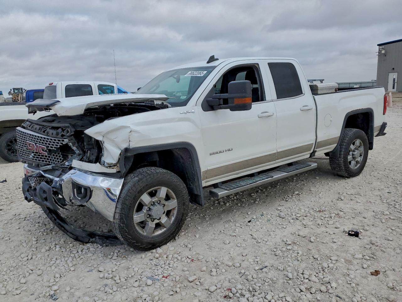 2016 GMC Sierra K2500 Sle