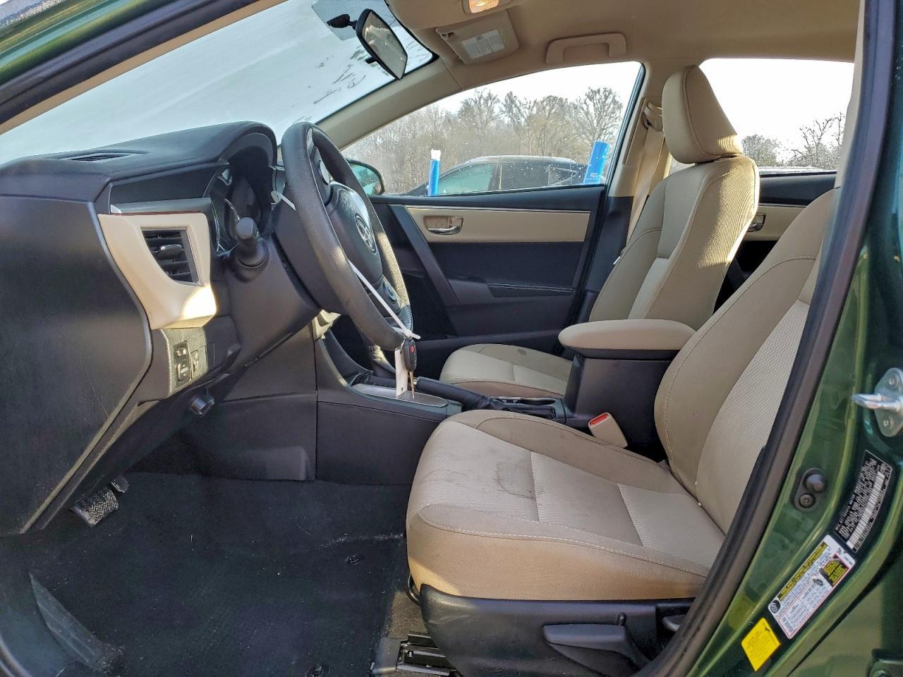 2014 Toyota Corolla L - Фото 7