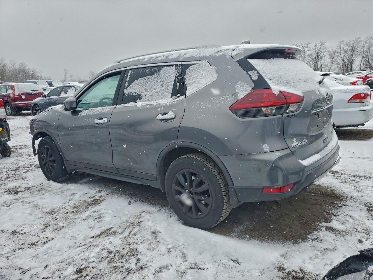 2018 Nissan Rogue S - Фото 2