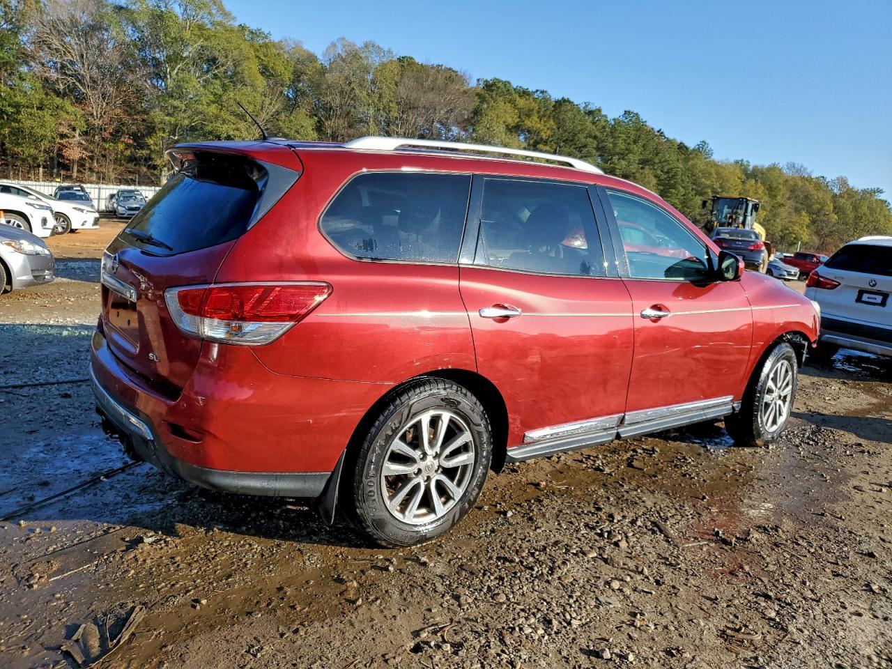 2015 Nissan Pathfinder Sl - Image 3