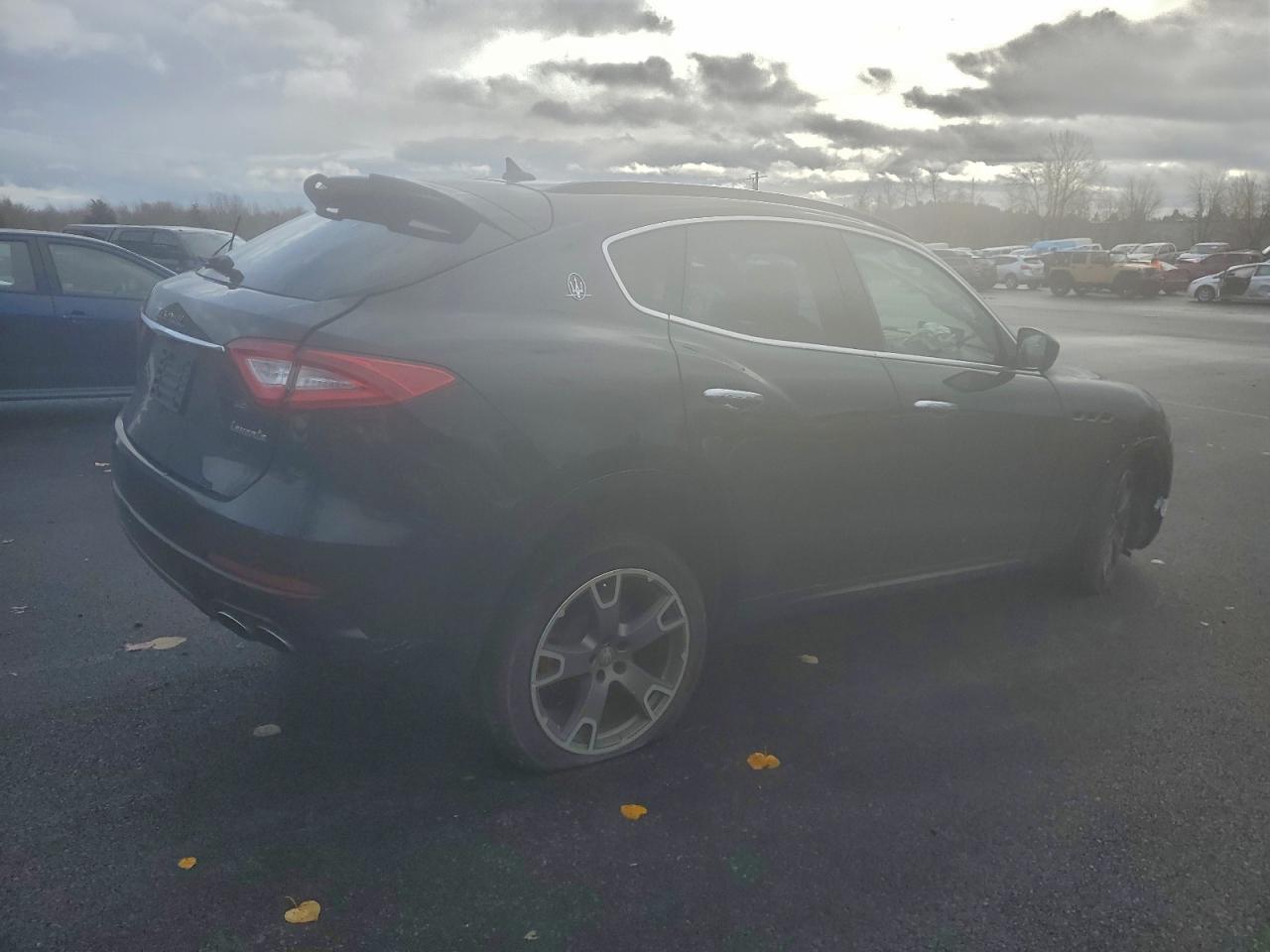 2017 Maserati Levante S Sport - Фото 3