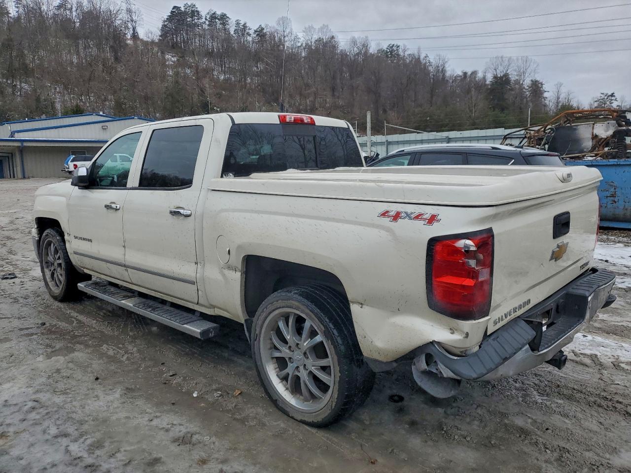 2015 Chevrolet Silv1500 2 - Image 2