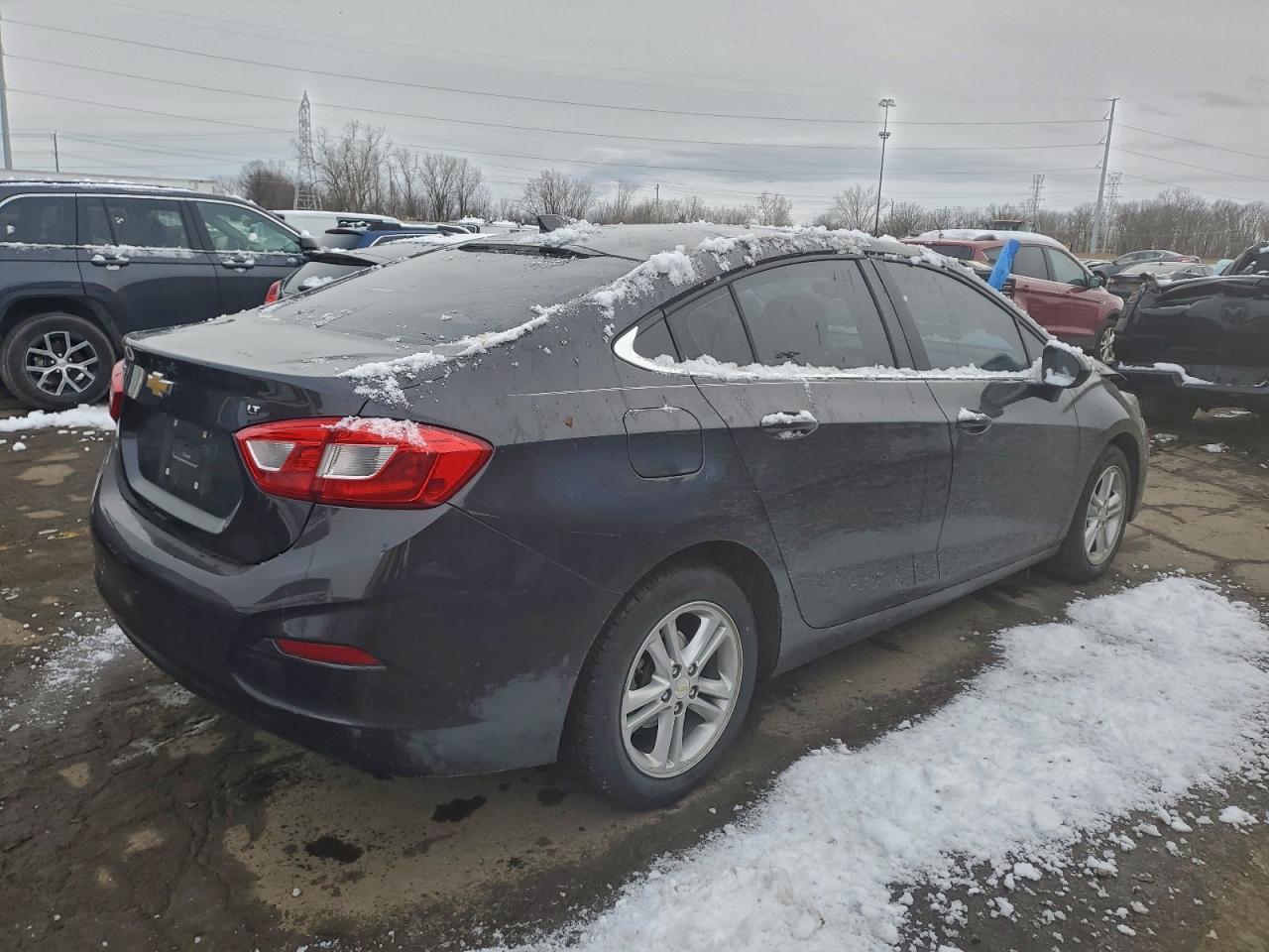 2017 Chevrolet Cruze Lt - Фото 3