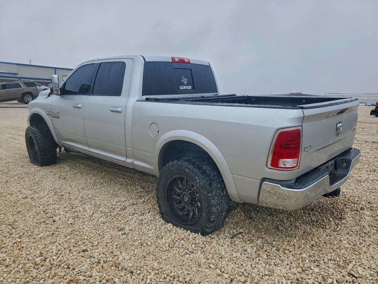 2017 Ram 2500 Laramie - Фото 2