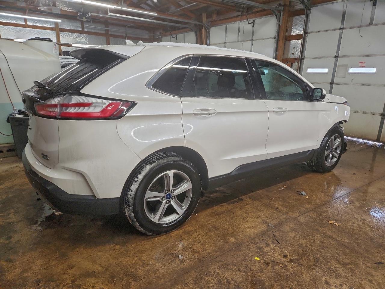 2019 Ford Edge Sel - Фото 3