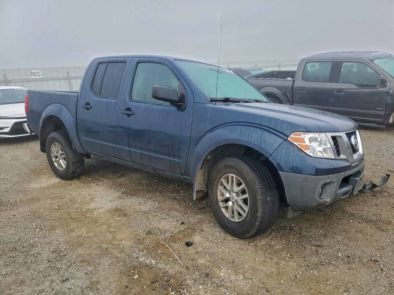 2019 Nissan Frontier S - Image 4