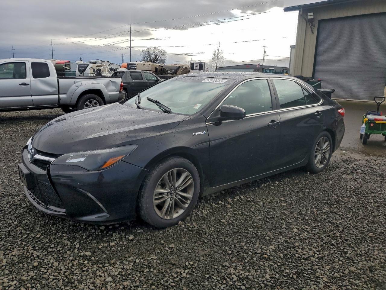 2015 Toyota Camry Hybrid