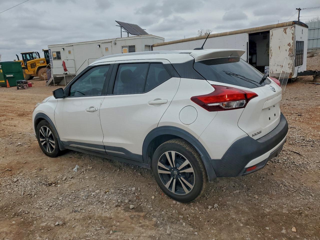2019 Nissan Kicks S - Фото 2