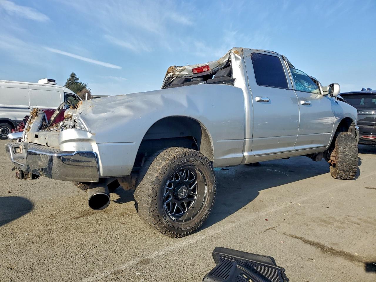 2010 Dodge Ram 2500 - Image 3