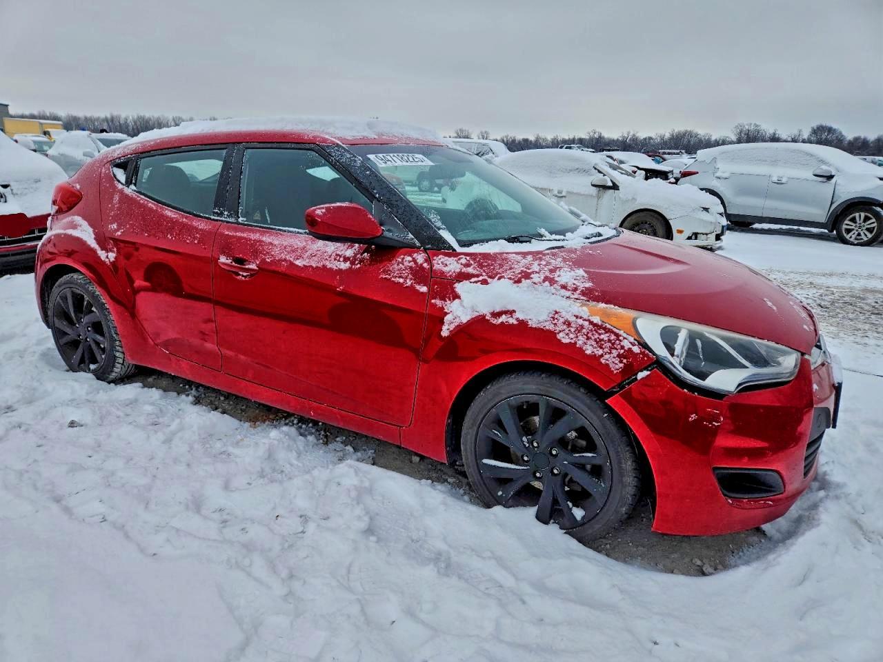 2016 Hyundai Veloster - Фото 4