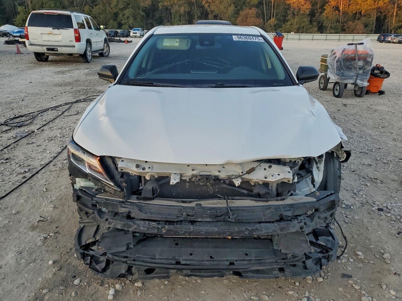 2022 Toyota Camry Le - Image 5