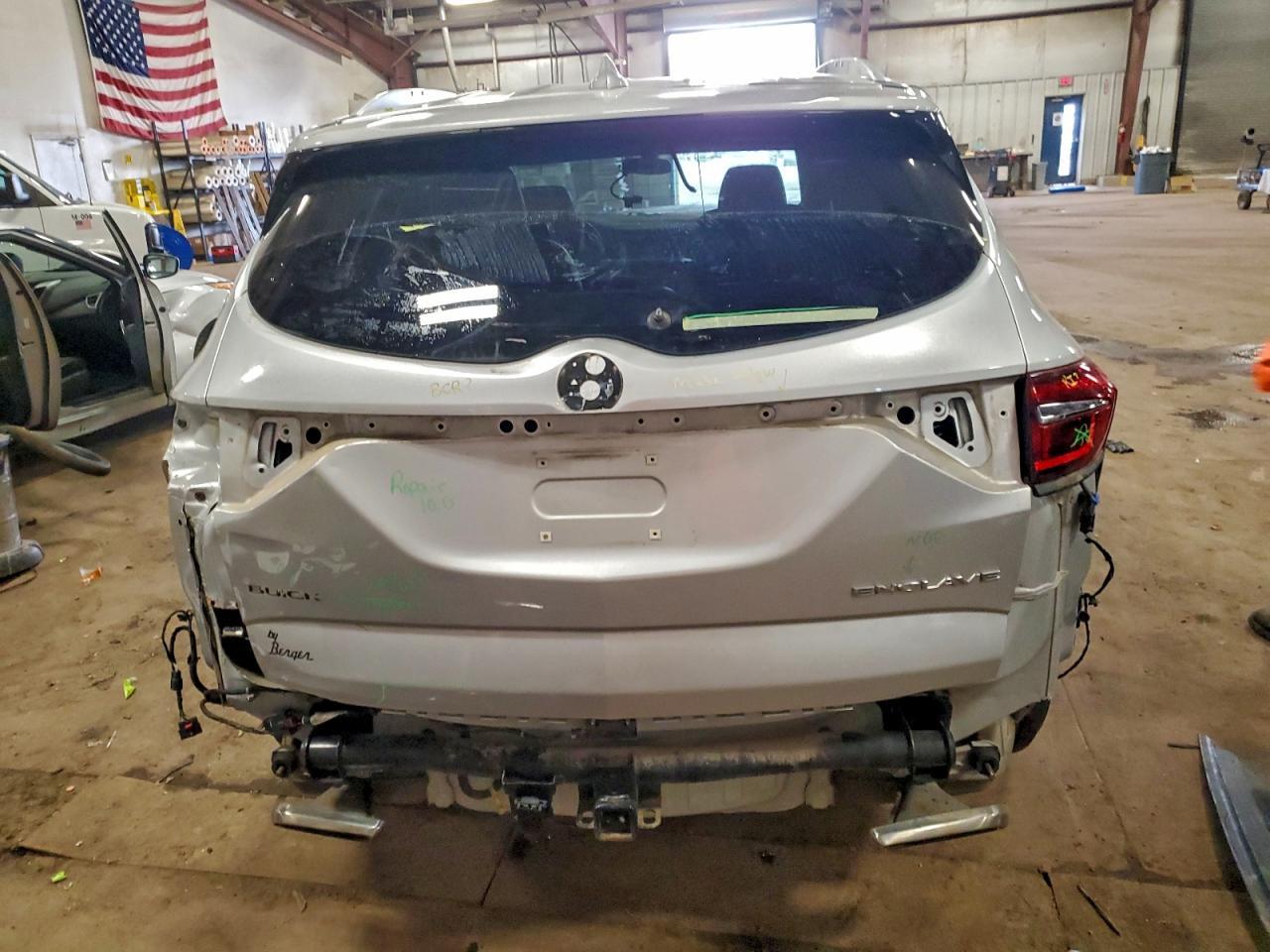 2018 Buick Enclave Essence - Фото 6