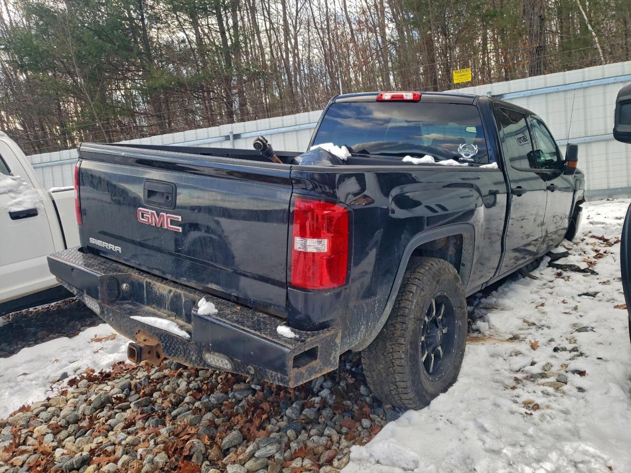 2018 GMC Sierra K3500 - Фото 3