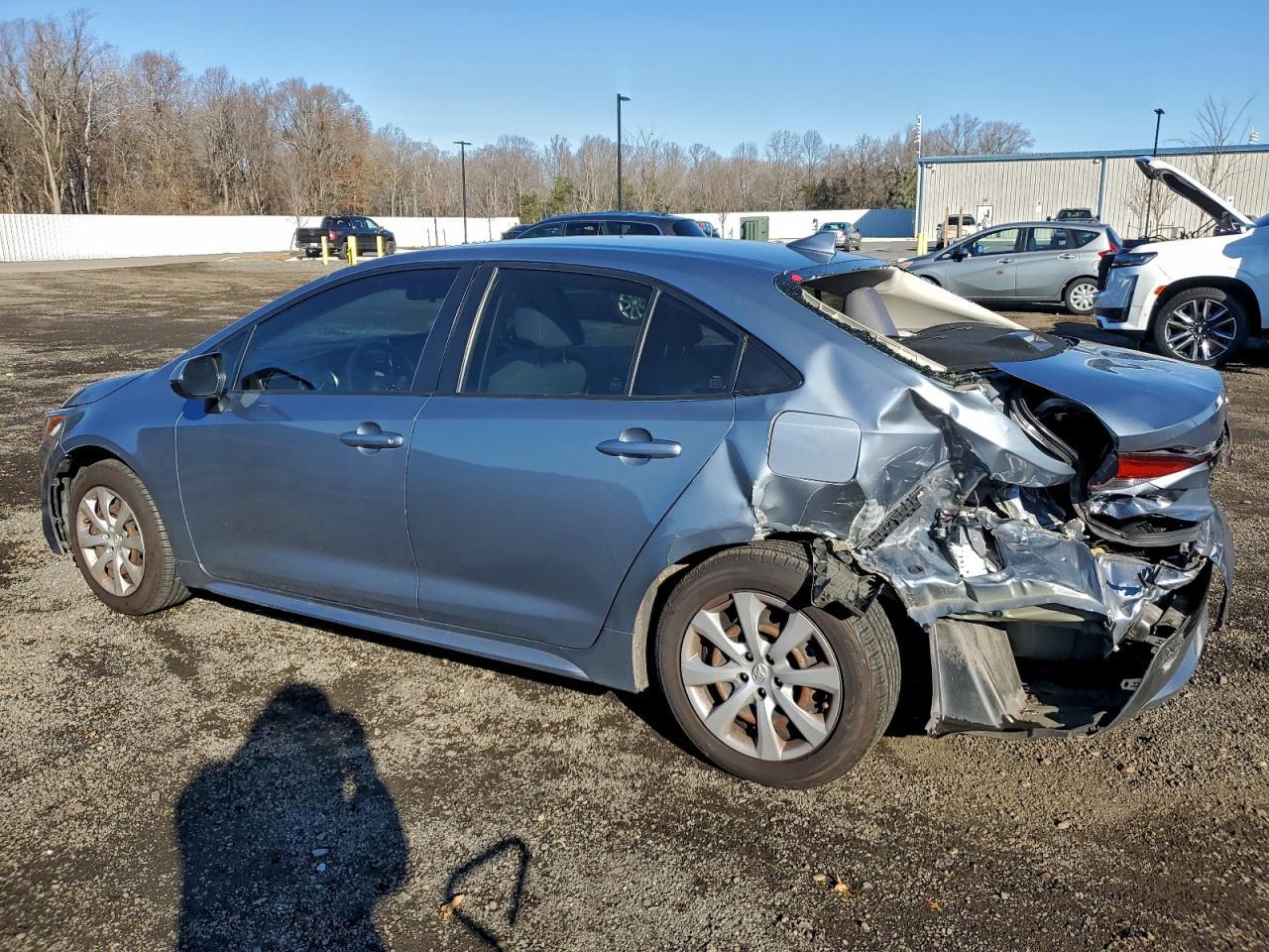2020 Toyota Corolla Le - Фото 2