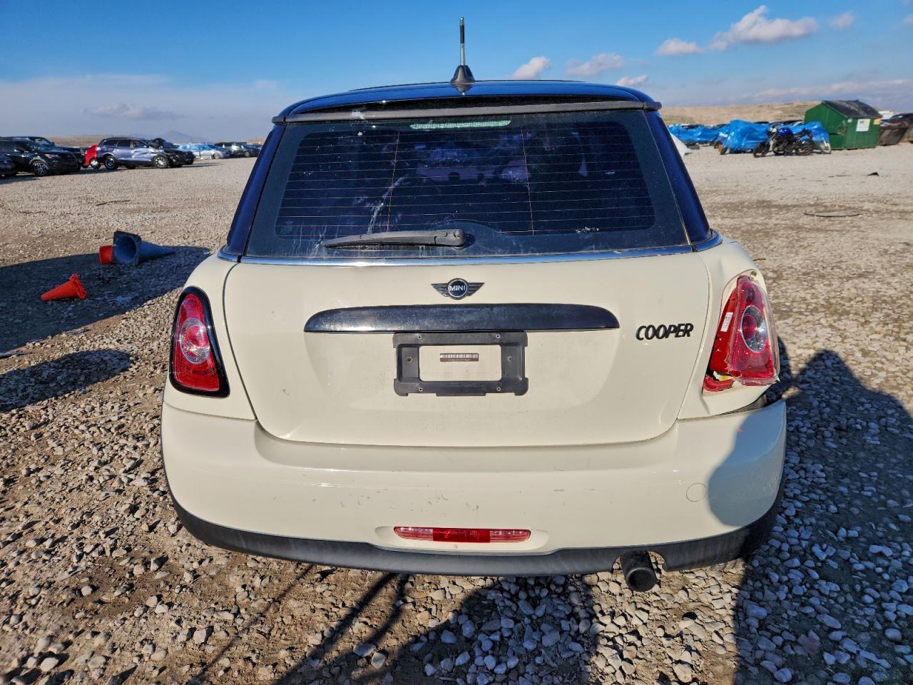 2012 Mini Cooper - Image 6