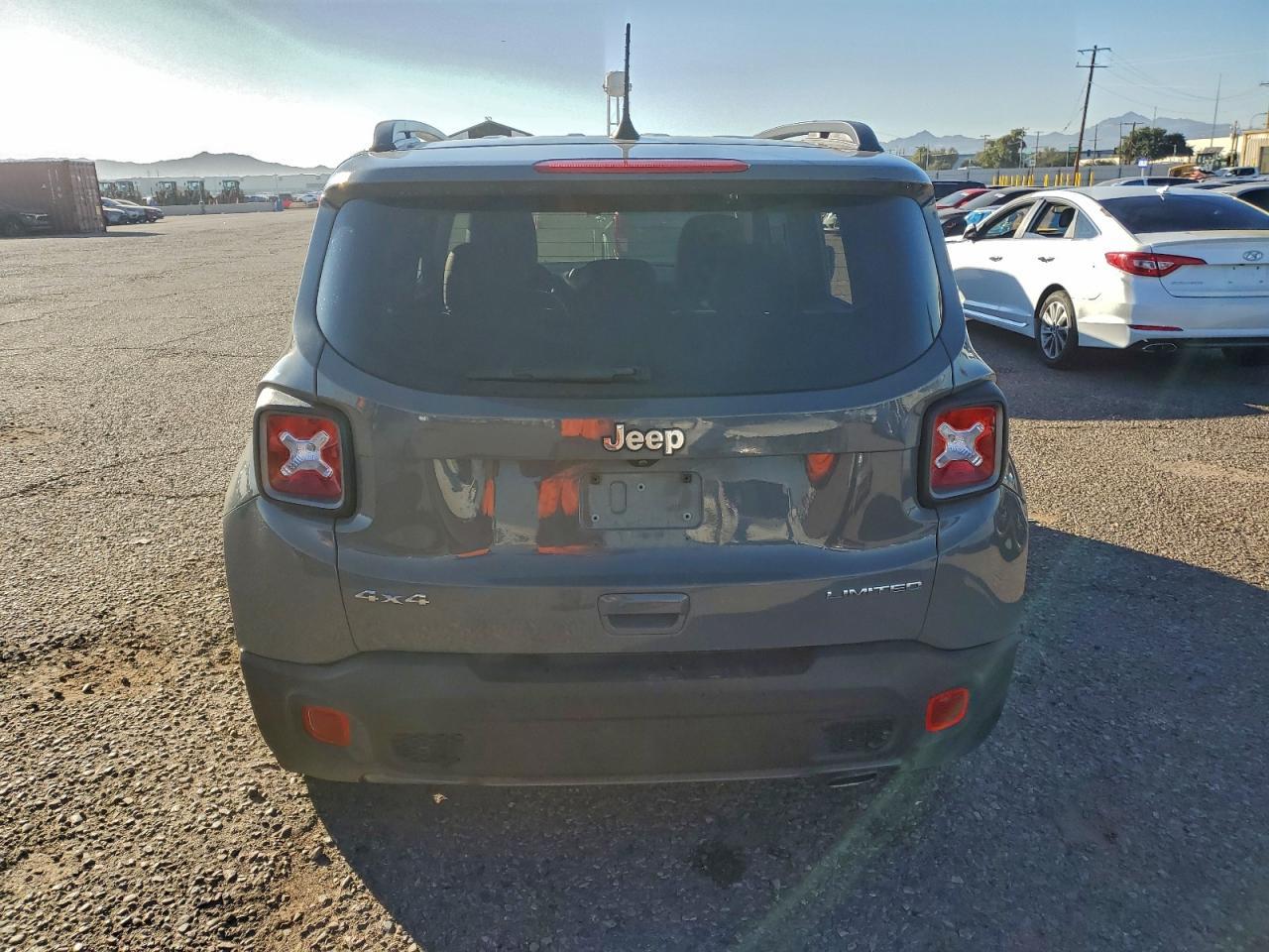 2020 Jeep Renegade Limited - Фото 6