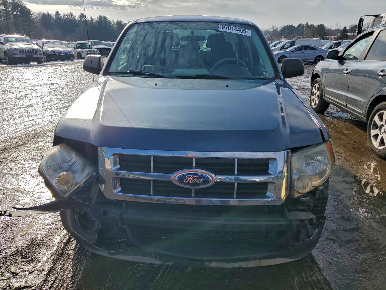 2012 Ford Escape Xls - Image 5