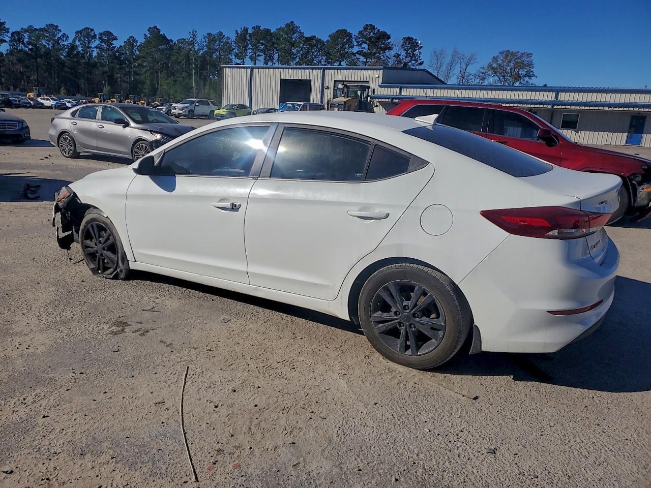 2018 Hyundai Elantra Sel - Фото 2