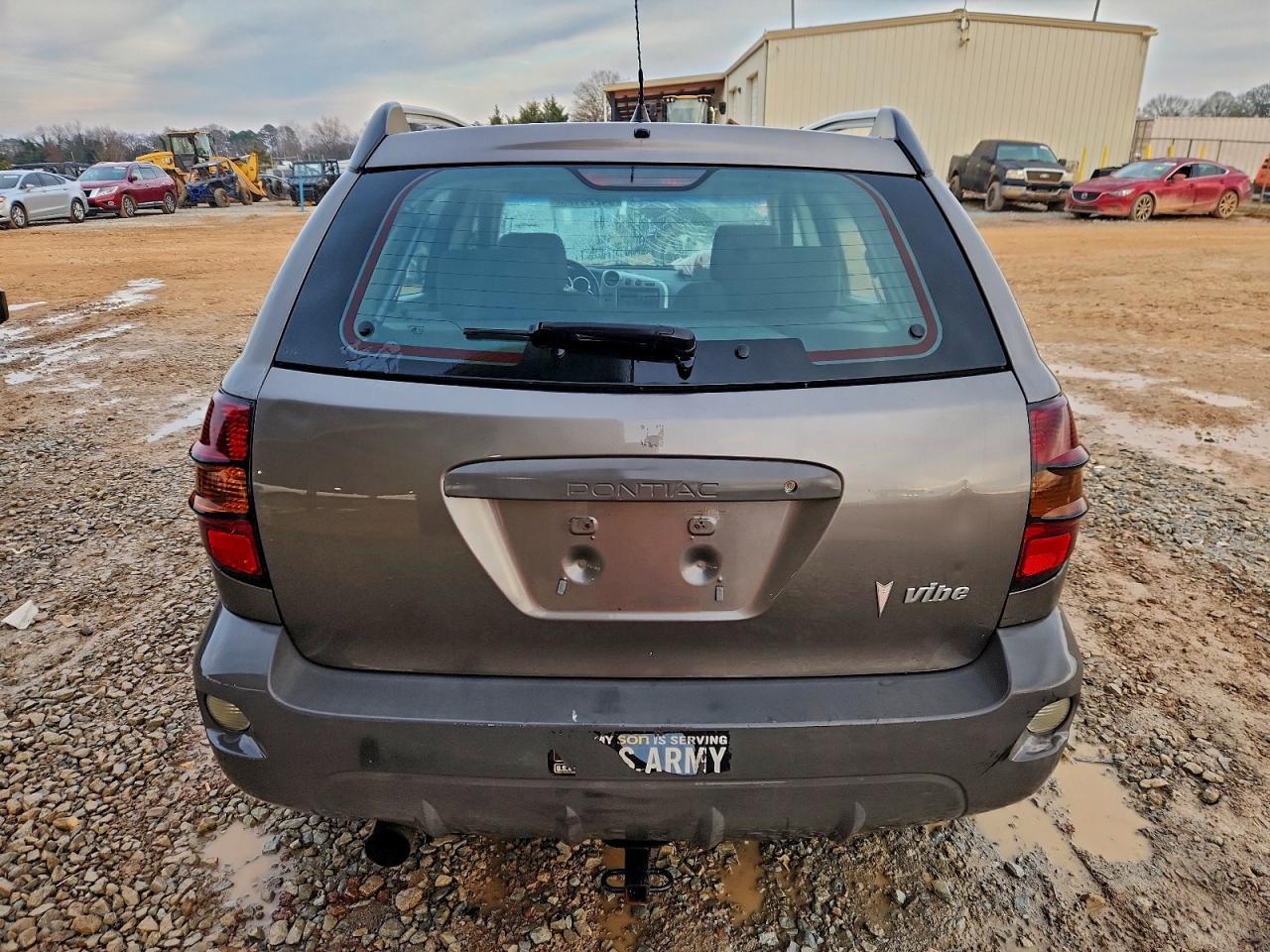 2007 Pontiac Vibe - Image 6