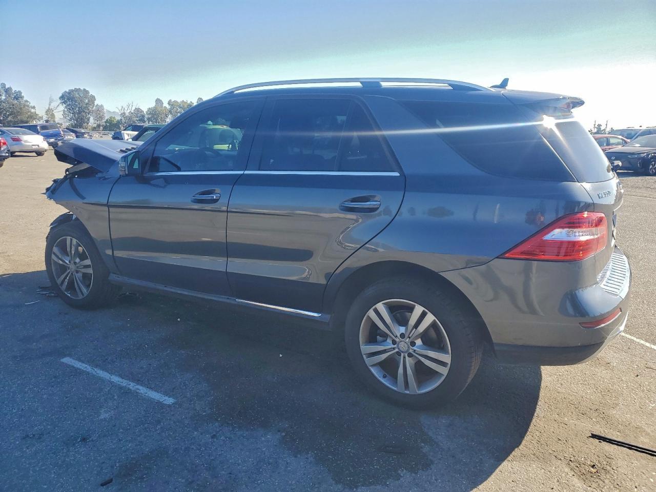 2015 Mercedes-Benz Ml 350 - Image 2