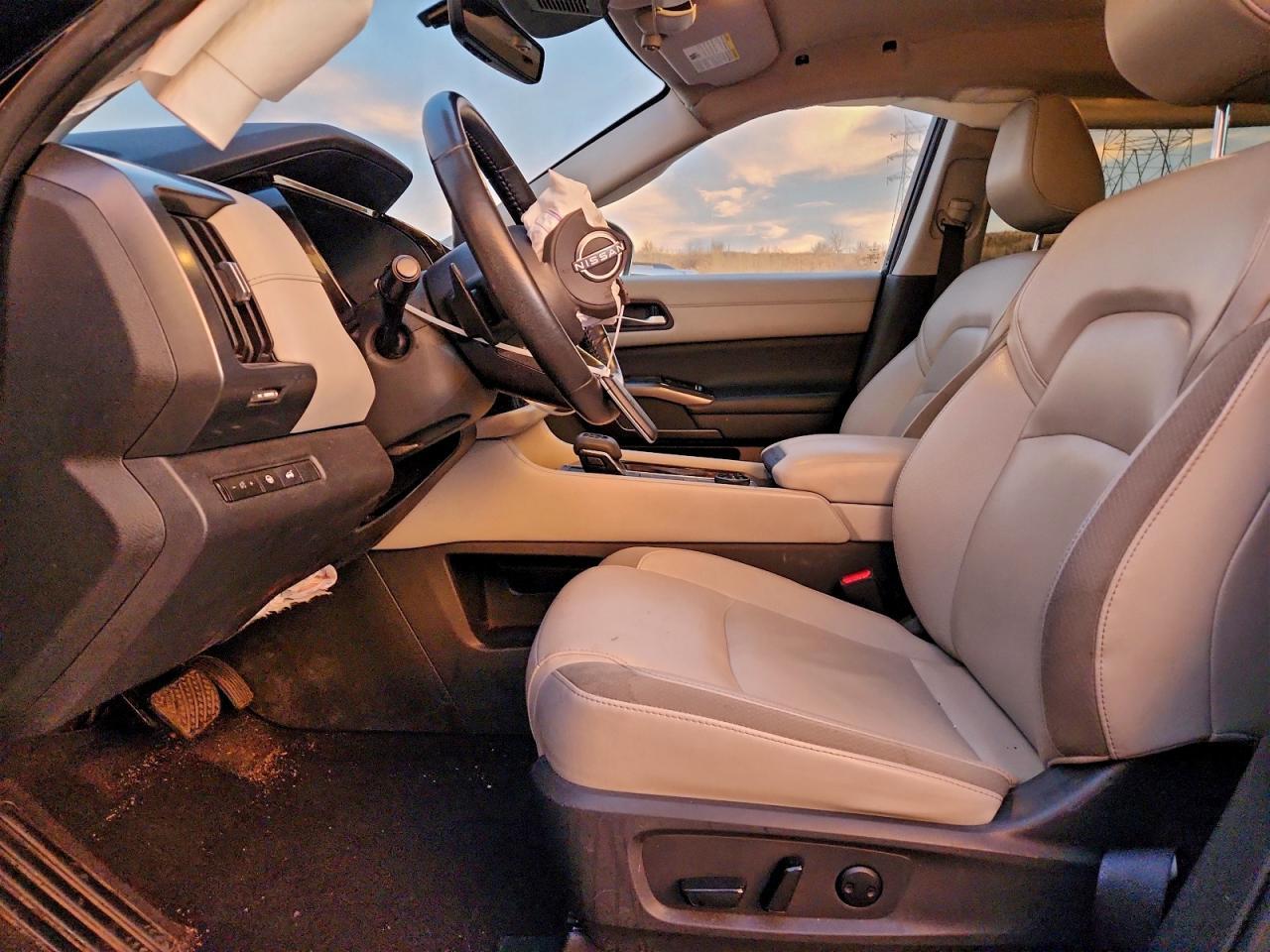 2023 Nissan Pathfinder Sl - Фото 7