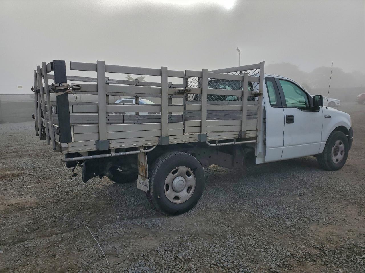 2006 Ford F-150 - Flatbed Truck *** Prior Fleet *** - Image 3